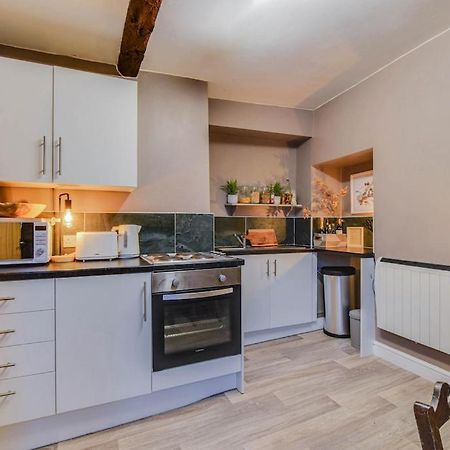 The Malthouse - Naturally Styled Central Apartment Cirencester Exterior photo